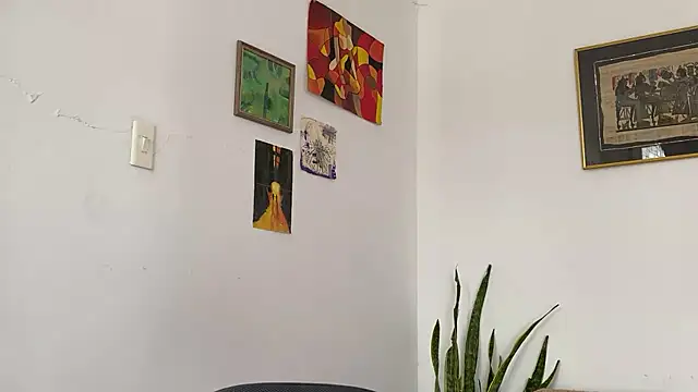 camille delrey online show from June 17, 5:25 pm