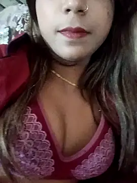 payalsharma95 online show from April 24, 5:04 pm