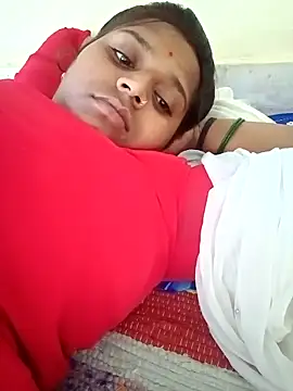 Snapshot of Hot_crety chatting on October 8, 3:48 am Hot crety online show from October 8, 3:48 am