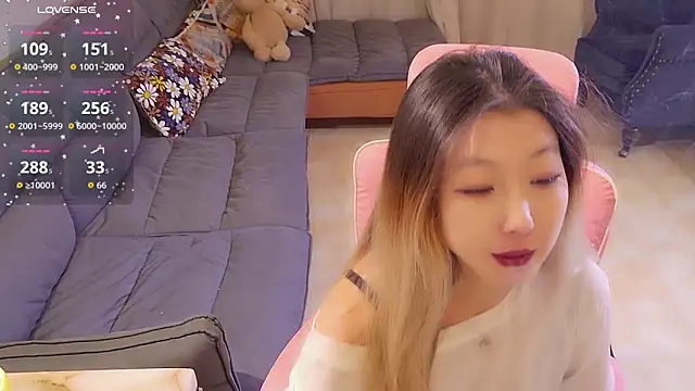 Deserve E online show from October 19, 12:39 pm