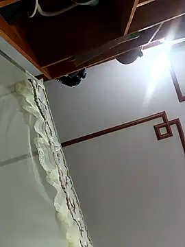 Snapshot of MinhChauXXX19 chatting on November 30, 9:46 am MinhChauXXX19 online show from November 30, 9:46 am