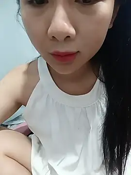 Snapshot of MinhChauXXX19 chatting on June 25, 7:46 am MinhChauXXX19 online show from June 25, 7:46 am