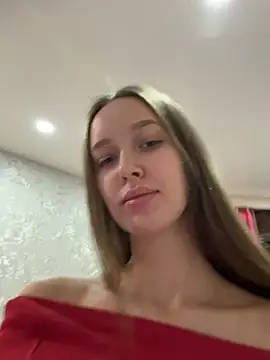 Snapshot of ElliRose chatting on December 4, 9:29 am ElliRose online show from December 4, 9:29 am