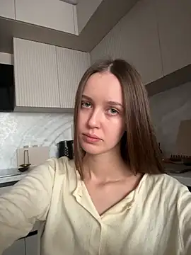 ElliRose online show from January 7, 7:44 am