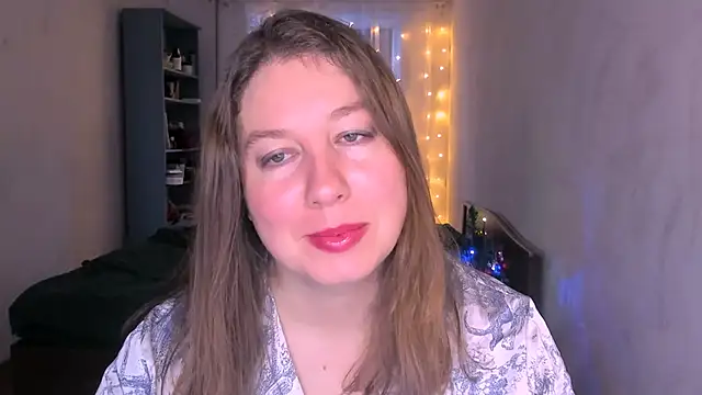 Snapshot of NancySanders chatting on December 23, 6:00 am NancySanders online show from December 23, 6:00 am