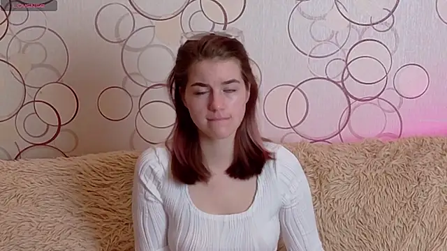 Snapshot of ElzaBlis chatting on September 12, 3:56 pm ElzaBlis online show from September 12, 3:56 pm