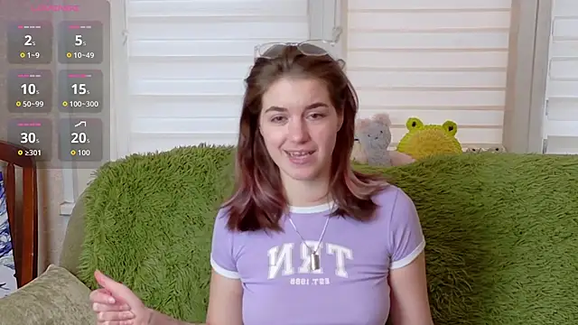 Snapshot of ElzaBlis chatting on September 27, 3:17 pm ElzaBlis online show from September 27, 3:17 pm