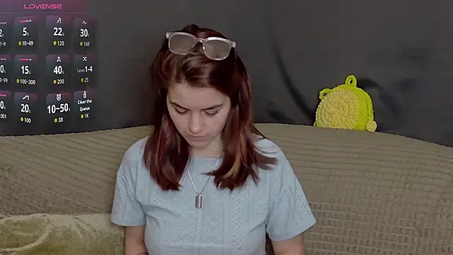 ElzaBlis online show from November 14, 2:49 pm