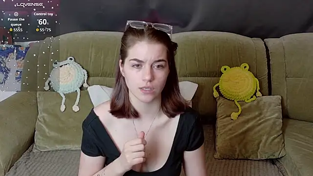 ElzaBlis online show from March 18, 1:14 pm