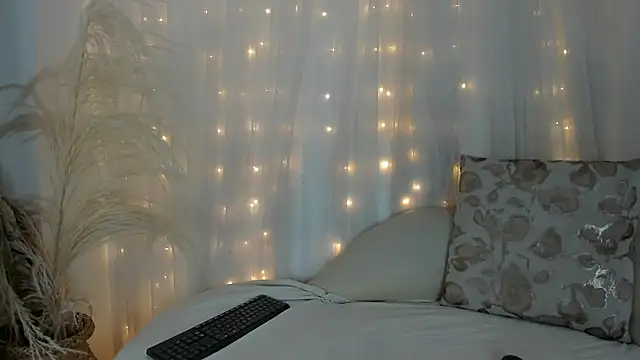 arianna cox   online show from September 19, 7:58 pm