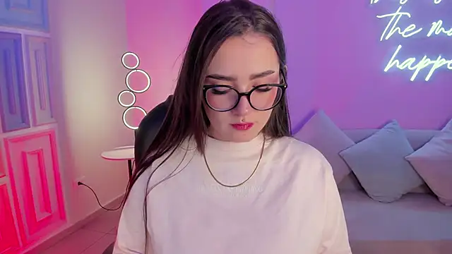 SarahRhodes  online show from November 27, 12:07 pm