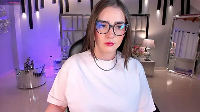 SarahRhodes  online show from April 17, 12:30 pm