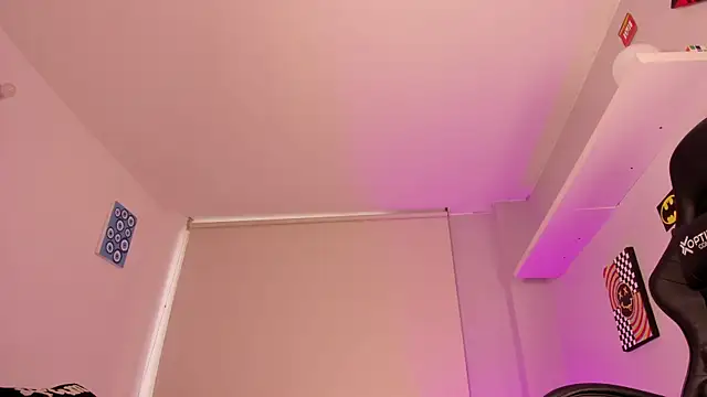 mathewconelly online show from March 31, 10:10 pm