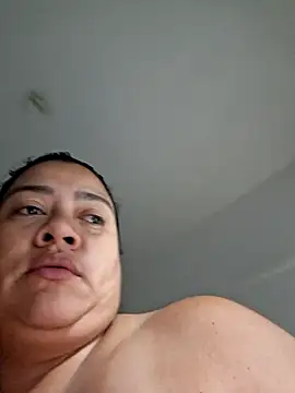 Snapshot of NARNYALABELLA chatting on October 3, 12:29 am NARNYALABELLA online show from October 3, 12:29 am