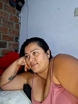 Snapshot of NARNYALABELLA chatting on October 19, 12:33 am NARNYALABELLA online show from October 19, 12:33 am