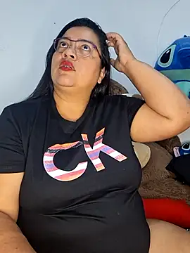 Snapshot of NARNYALABELLA chatting on November 16, 1:22 am NARNYALABELLA online show from November 16, 1:22 am