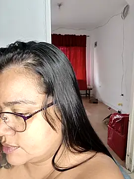 NARNYALABELLA online show from February 5, 12:10 pm