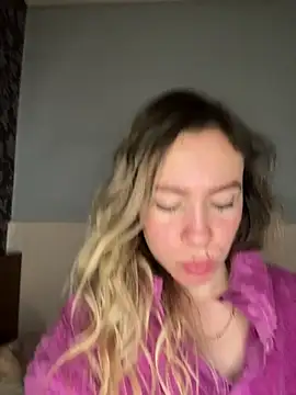 BritgetPsychol online show from April 18, 3:21 am