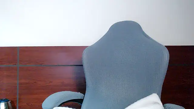 Cam-Ly online show from February 5, 11:20 pm