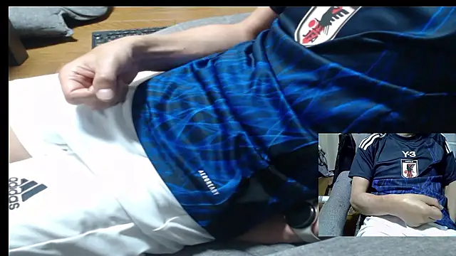 Yasu2000 online show from June 18, 1:06 am