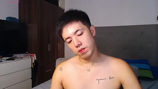 Addictiveboi online show from February 4, 3:45 am