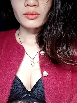 Hinna x online show from December 17, 8:59 pm