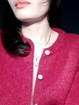 Hinna x online show from December 18, 9:10 pm