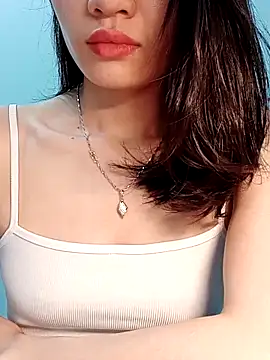 Hinna x online show from April 9, 9:31 pm