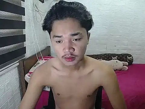 Snapshot of Asian_cummer08 chatting on February 19, 1:56 am Asian cummer08 online show from February 19, 1:56 am