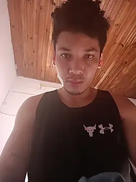 Snapshot of RuiMaddoox chatting on January 13, 2:22 pm RuiMaddoox online show from January 13, 2:22 pm