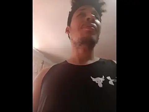 Snapshot of RuiMaddoox chatting on March 31, 4:40 pm RuiMaddoox online show from March 31, 4:40 pm