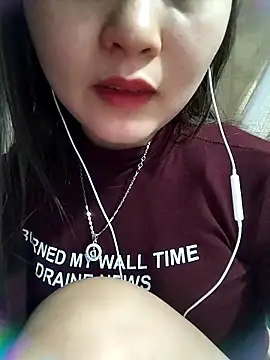 Snapshot of moa_koa chatting on February 13, 10:28 pm moa koa online show from February 13, 10:28 pm