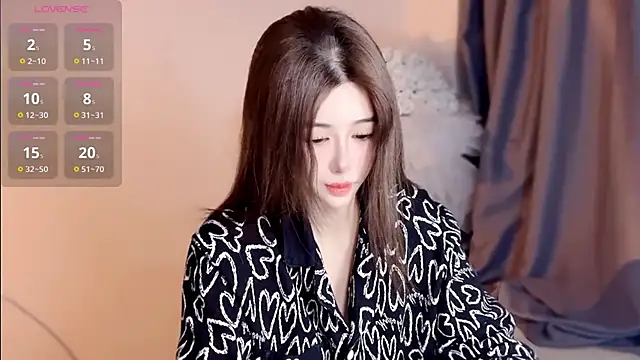 Tina-a online show from November 29, 12:19 pm