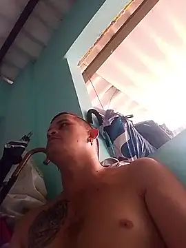 Snapshot of Kars1721 chatting on February 16, 2:24 pm Kars1721 online show from February 16, 2:24 pm