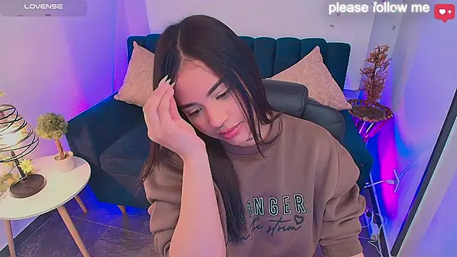nicemiiaa7  online show from May 21, 1:56 am
