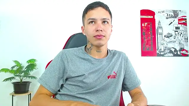 Cumandres18 online show from April 10, 2:33 pm