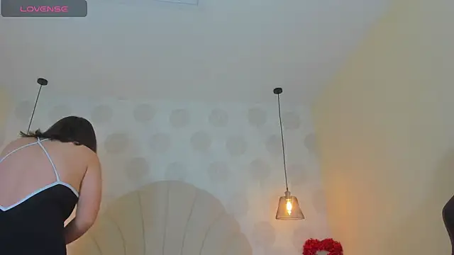 GIANAMILLER6 online show from March 14, 11:59 am