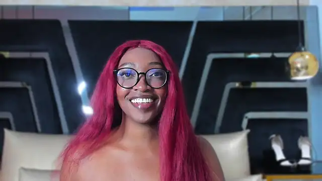 YallianaBrooks online show from May 24, 12:32 pm