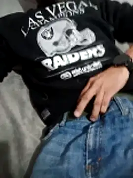 Mounstro3 online show from November 13, 5:28 am