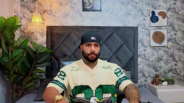 Apolo rousse1 online show from November 8, 9:35 pm