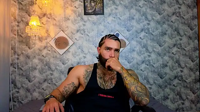 Apolo rousse1 online show from December 17, 9:21 pm