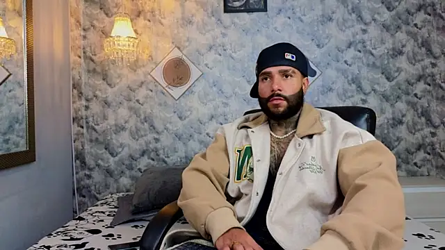 Apolo rousse1 online show from January 5, 9:51 pm