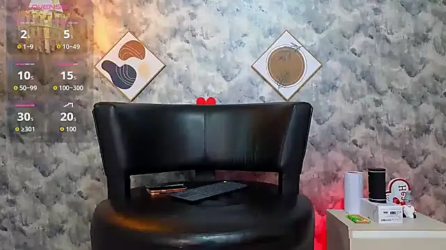 Apolo rousse1 online show from February 19, 9:33 pm