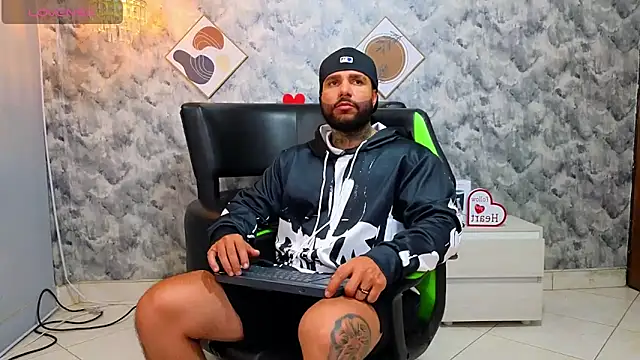 Apolo rousse1 online show from February 24, 10:52 pm