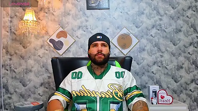 Apolo rousse1 online show from February 25, 10:19 pm