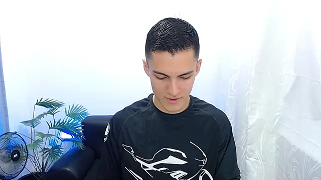 Matiius18 online show from September 9, 1:54 pm