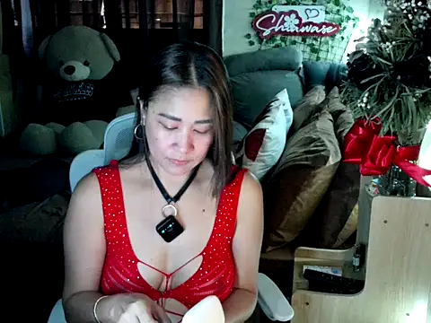 Shiawase1125 online show from March 18, 12:14 am