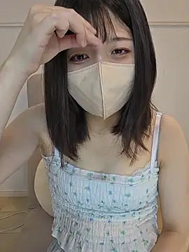 Sakura-japanese- online show from August 3, 1:15 am
