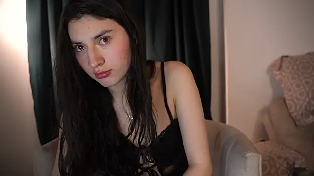 Auralea online show from July 13, 4:59 am