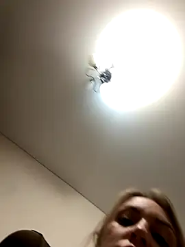 Snapshot of eva_sexxx chatting on November 22, 11:09 am eva sexxx online show from November 22, 11:09 am